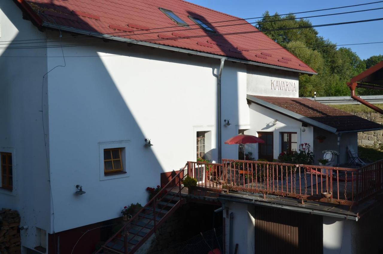 Nad Potokem Apartment Cesky Rudolec